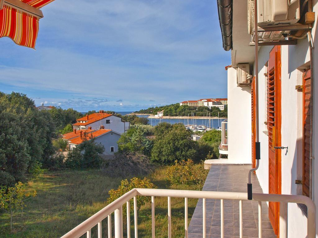 Apartments By The Sea 750 Pjescana Uvala Bagian luar foto