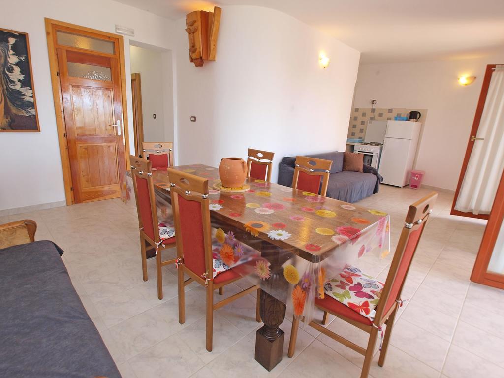 Apartments By The Sea 750 Pjescana Uvala Bagian luar foto